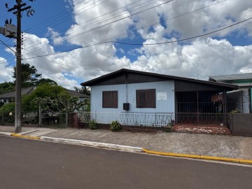 1050 - CASA DE MADEIRA