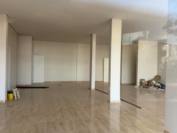 SALA COMERCIAL