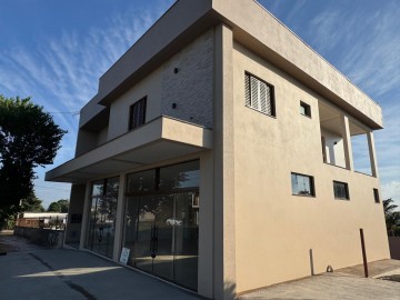 SALA COMERCIAL