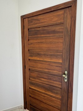 1097 - CASA DE ALVENARIA