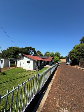1106  TERRENO COM CASA E PAVILHÃO