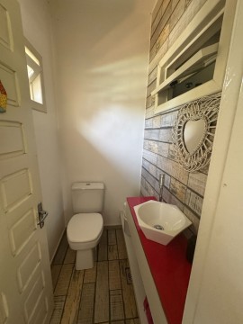 1107 CASA DE ALVENARIA