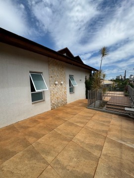 1108 CASA DE ALVENARIA